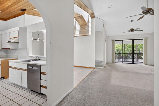 9883 NW 1st Court, Plantation, FL 33324