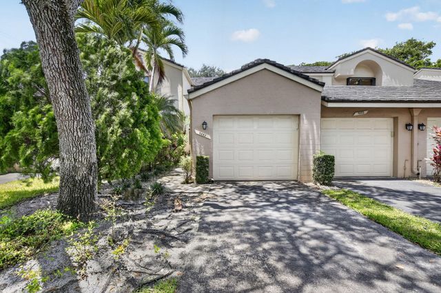 9883 NW 1st Court, Plantation, FL 33324