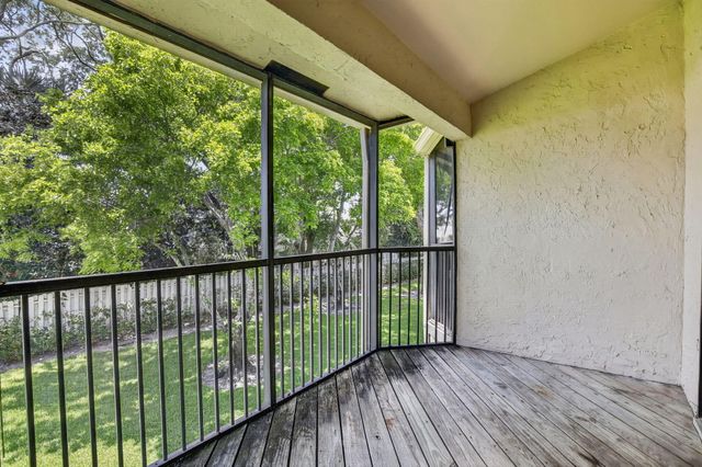 9883 NW 1st Court, Plantation, FL 33324