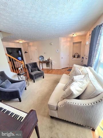 8311 FROSTWOOD DR, Laurel, MD 20724