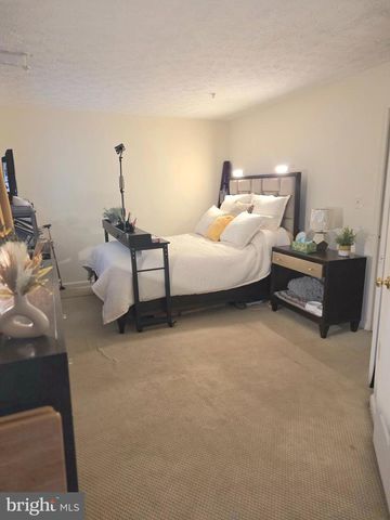 8311 FROSTWOOD DR, Laurel, MD 20724