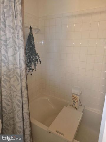 8311 FROSTWOOD DR, Laurel, MD 20724