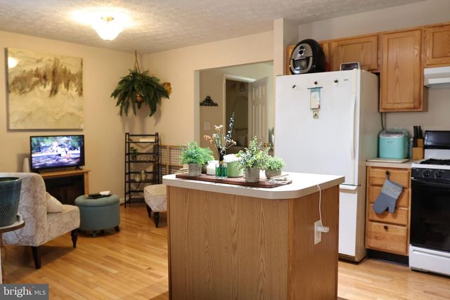 8311 FROSTWOOD DR, Laurel, MD 20724