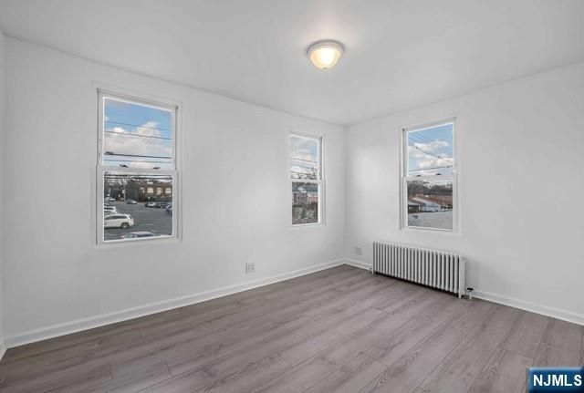 10 W Prospect Street, Waldwick, NJ 07463