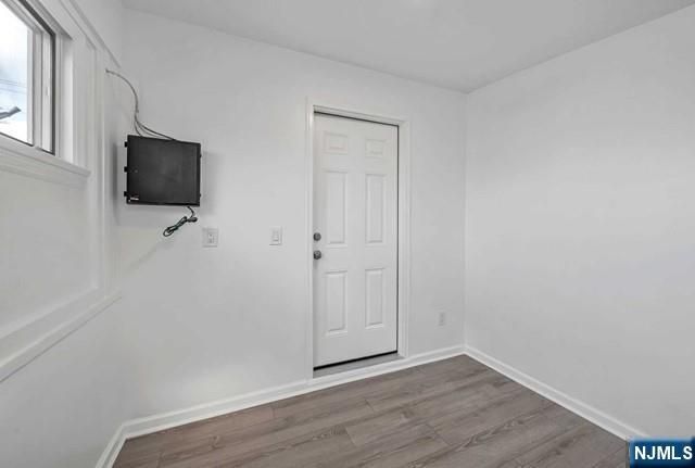 10 W Prospect Street, Waldwick, NJ 07463