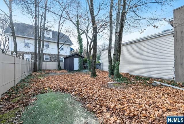 10 W Prospect Street, Waldwick, NJ 07463