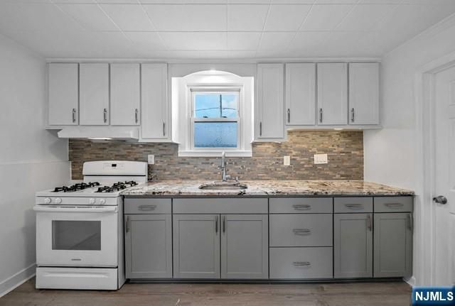 10 W Prospect Street, Waldwick, NJ 07463