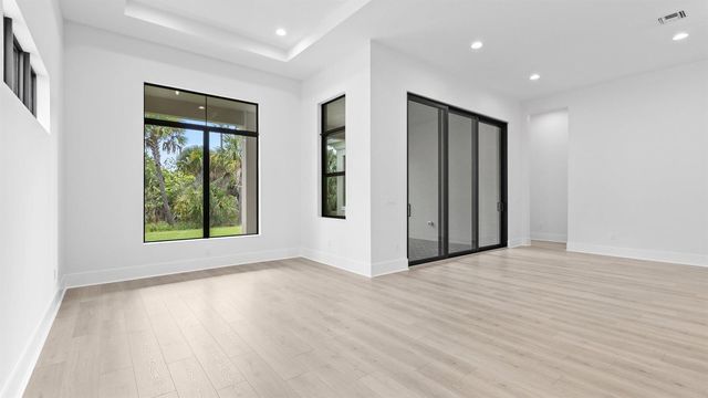 13294 Artisan Circle, Palm Beach Gardens, FL 33418