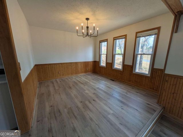 521 Penny Lane, Woodstock, GA 30188