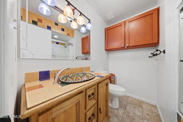 8432 N 56TH Avenue, Glendale, AZ 85302