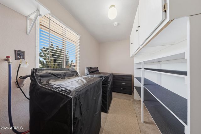 8432 N 56TH Avenue, Glendale, AZ 85302