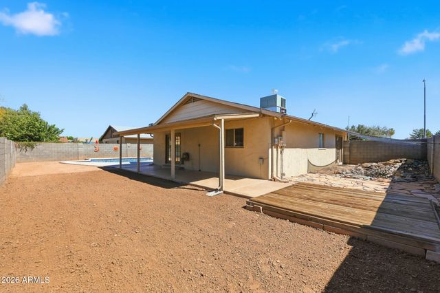 8432 N 56TH Avenue, Glendale, AZ 85302