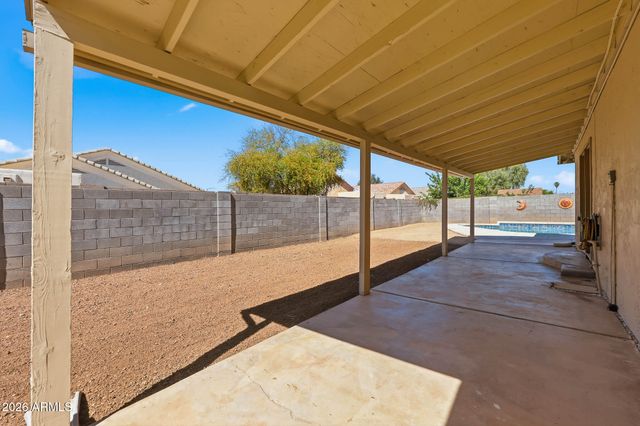 8432 N 56TH Avenue, Glendale, AZ 85302