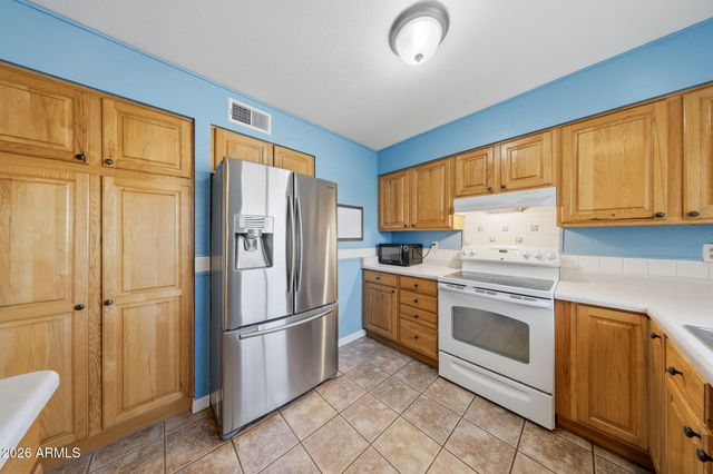 8432 N 56TH Avenue, Glendale, AZ 85302