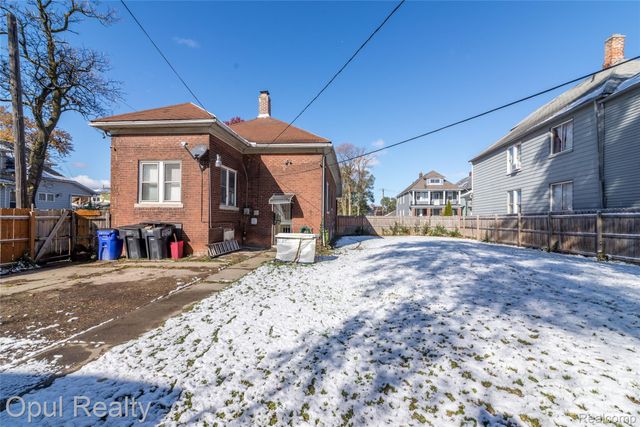 6361 Devereaux Street, Detroit, MI 48210
