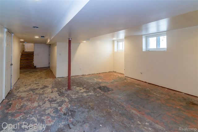 6361 Devereaux Street, Detroit, MI 48210