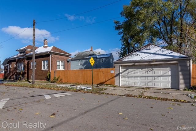 6361 Devereaux Street, Detroit, MI 48210