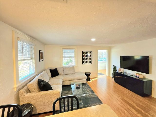 3611 4TH AVENUE N, St Petersburg, FL 33713