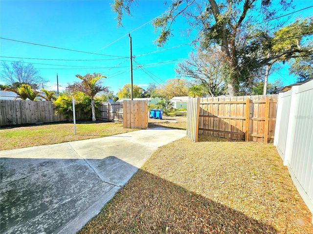 3611 4TH AVENUE N, St Petersburg, FL 33713