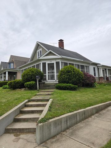 202 G Street, La Porte, IN 46350