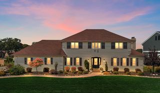 3134 Lakeside Drive, Highland, IN 46322