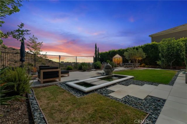 24347 W Stone Bend, West Hills, CA 91304