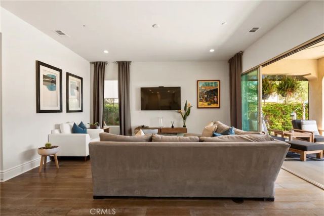 24347 W Stone Bend, West Hills, CA 91304