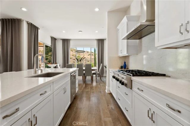 24347 W Stone Bend, West Hills, CA 91304