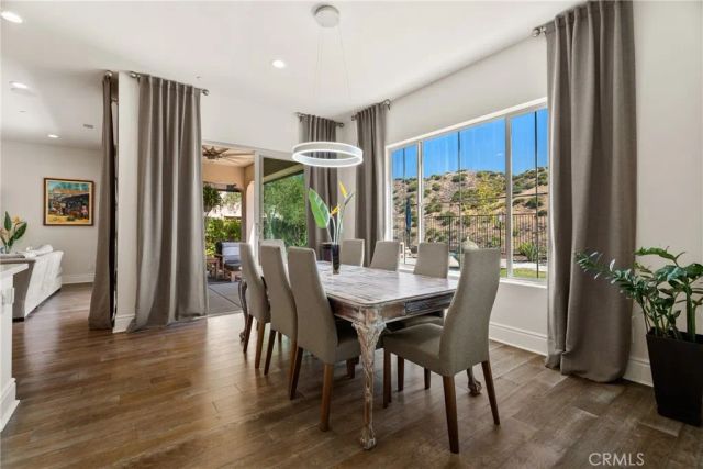 24347 W Stone Bend, West Hills, CA 91304