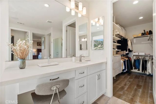 24347 W Stone Bend, West Hills, CA 91304