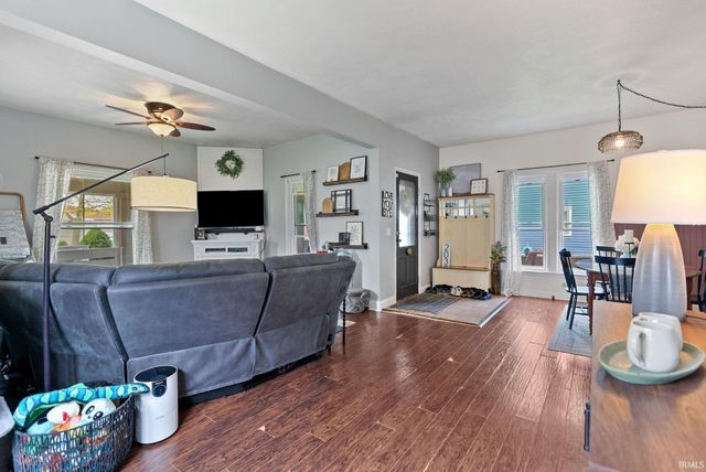 203 W Berry Street, Middlebury, IN 46540