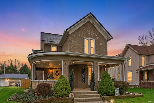 203 W Berry Street, Middlebury, IN 46540