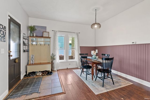 203 W Berry Street, Middlebury, IN 46540