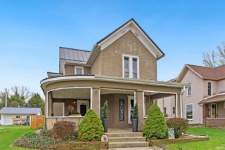 203 W Berry Street, Middlebury, IN 46540