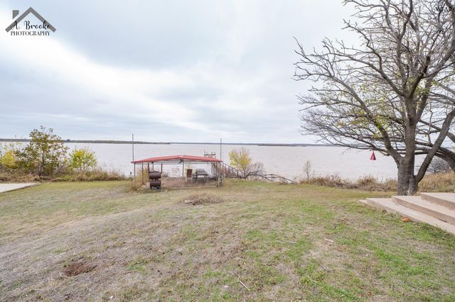 1821 S LAKE ROAD, Holliday, TX 76366