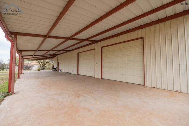 1821 S LAKE ROAD, Holliday, TX 76366