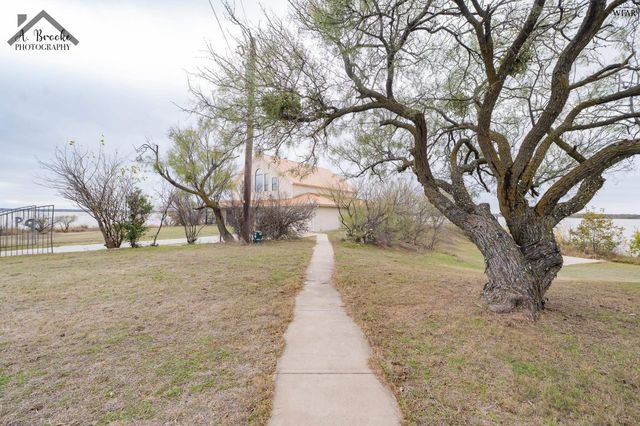 1821 S LAKE ROAD, Holliday, TX 76366