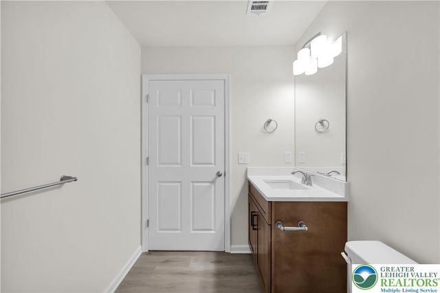 1513 Maple Street 201, Bethlehem City, PA 18017