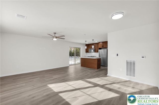 1513 Maple Street 201, Bethlehem City, PA 18017