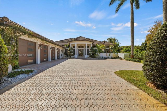 12000 NW 11th St, Plantation, FL 33323