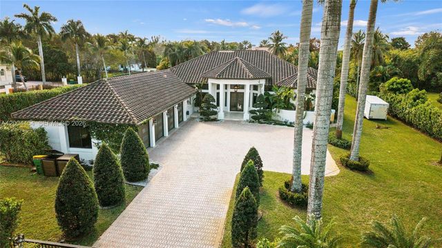 12000 NW 11th St, Plantation, FL 33323