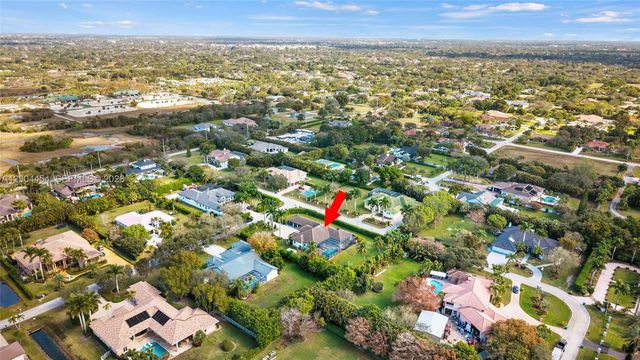 12000 NW 11th St, Plantation, FL 33323