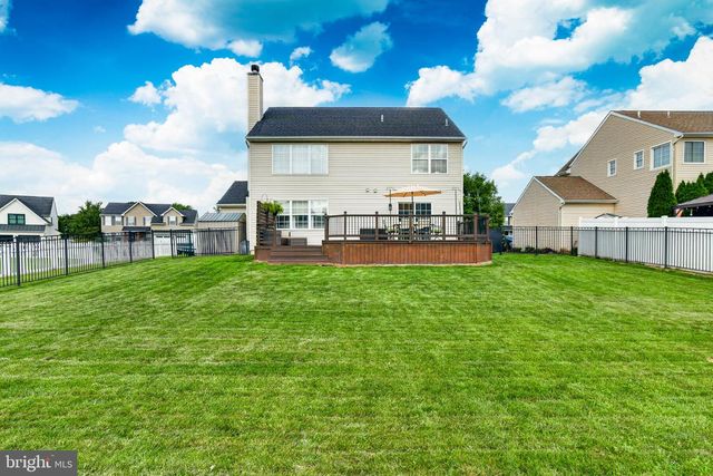 1340 WILDFLOWER WAY, Quakertown, PA 18951