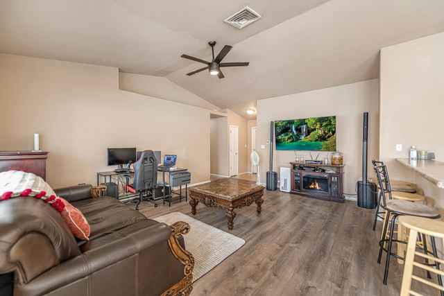 3015 Oakwood Drive, Grand Junction, CO 81504