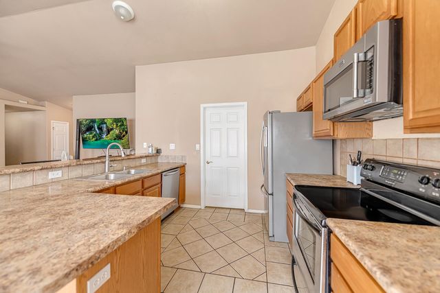 3015 Oakwood Drive, Grand Junction, CO 81504