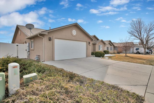 3015 Oakwood Drive, Grand Junction, CO 81504