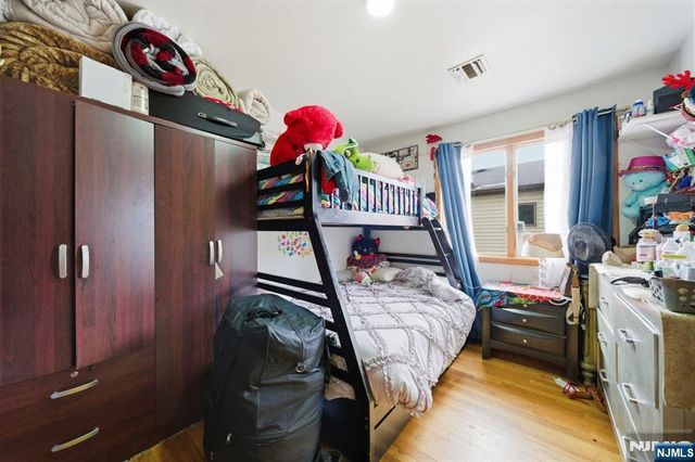 597 5th Street, Newark, NJ 07107