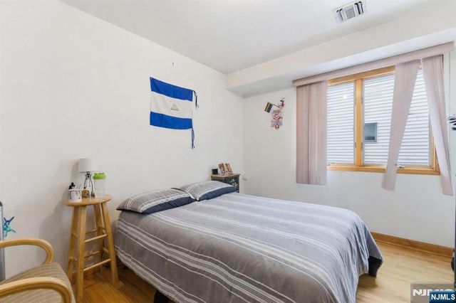 597 5th Street, Newark, NJ 07107