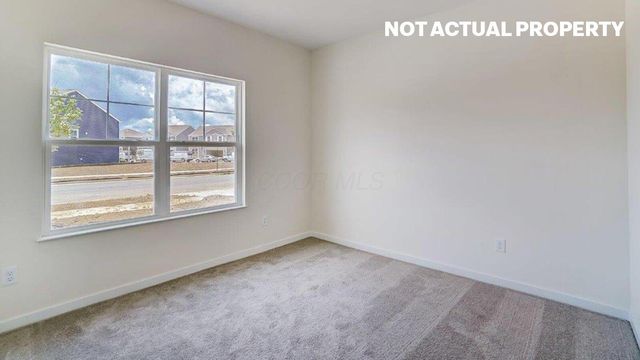 128 Vine Grove Drive, Circleville, OH 43113