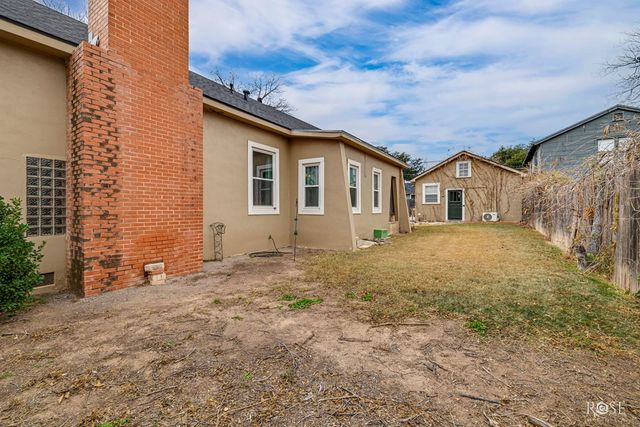 223 S Jefferson Street, San Angelo, TX 76901
